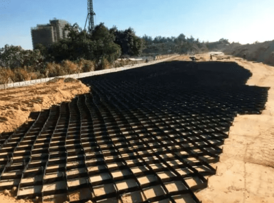 Performance characteristics of geotechnical cells